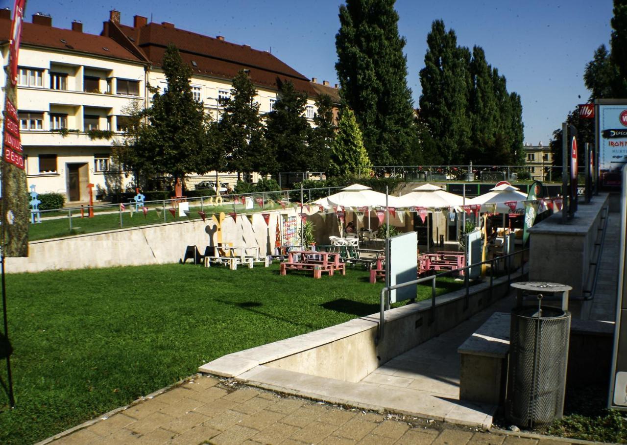 Deak Apartman Шопрон Экстерьер фото